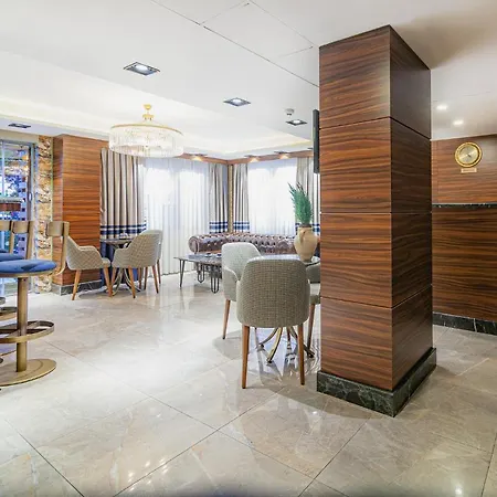La Palace Sisli 3*