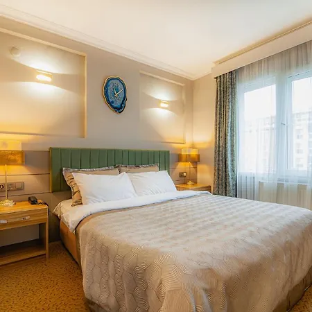 Apart-hotel La Palace Sisli